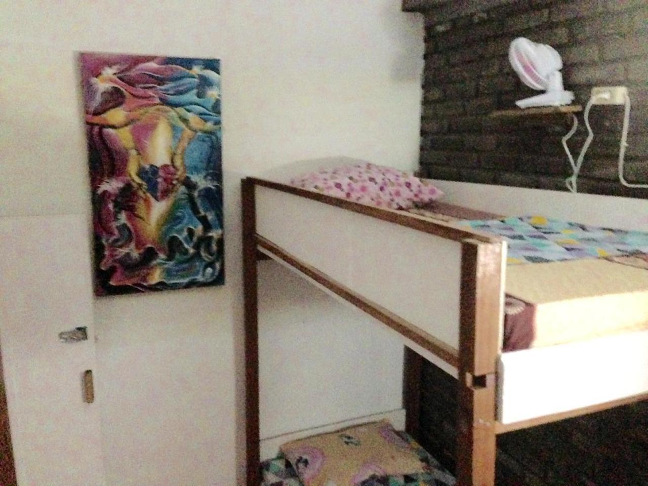 Apollo Hostel لوفينا المظهر الخارجي الصورة